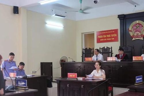Tổ chức đưa người ra nước ngoài, thiếu nữ 10X ở Bắc Kạn lĩnh án tù