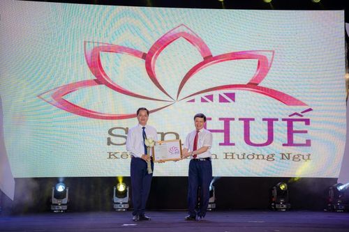 Ngày hội Sen Huế có gì đặc biệt?
