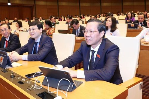 Quốc hội thông qua Nghị quyết đặc thù phát triển TPHCM