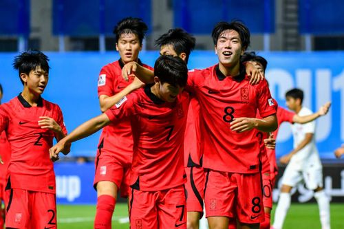 Xác định 4 cặp đấu vòng tứ kết U17 châu Á 2023