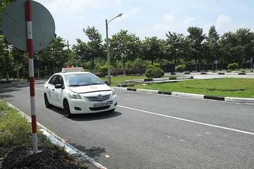 Quy định về số km học thực hành lái xe bằng B1, B2 mới nhất 2023