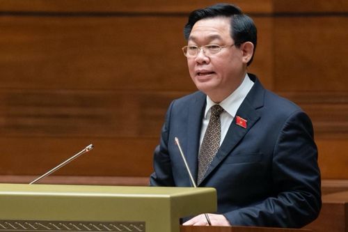 Tập trung nguồn lực để cải cách tiền lương