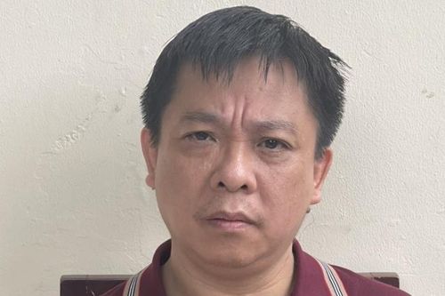 Bắt Chủ tịch công ty Vàng Phú Cường tội vận chuyển trái phép tiền tệ