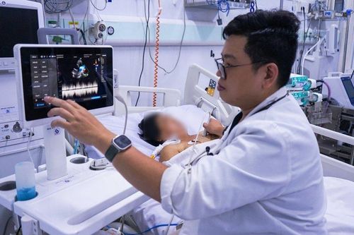 Hy hữu sản phụ hiếm muộn được cứu sống kịp thời