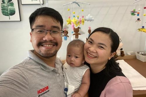 Tâm sự của ông bố quyết định nghỉ việc ở nhà chăm con toàn thời gian