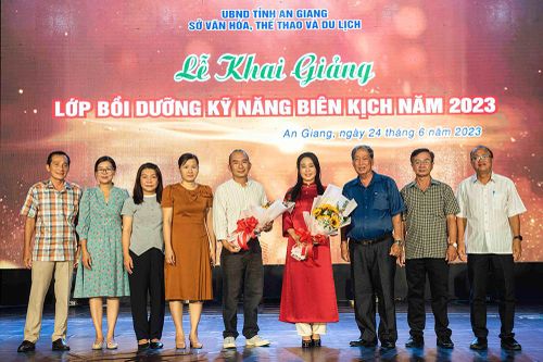 An Giang khai giảng lớp bồi dưỡng kỹ năng biên kịch năm 2023, chủ đề ' Kịch bản khởi nguồn mọi tác phẩm'