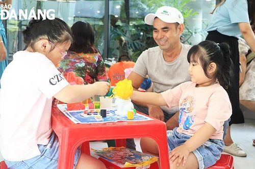 Ngày hội 'Gia đình trẻ - Gắn kết yêu thương'