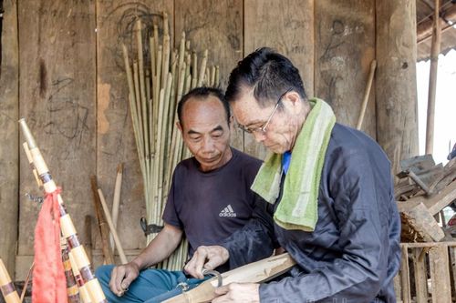 Nghệ thuật chế tác khèn Mông