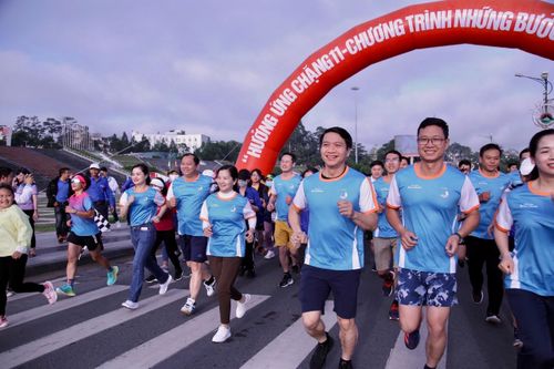 Những bước chân vì cộng đồng
