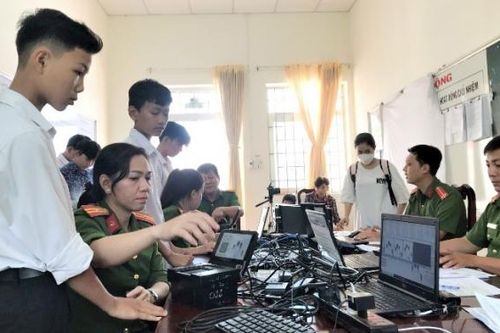 Hậu Giang hoàn thành chỉ tiêu cấp căn cước công dân trước thời hạn