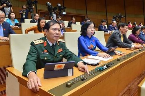 Quốc hội phê chuẩn bổ nhiệm thêm một Thẩm phán TAND tối cao