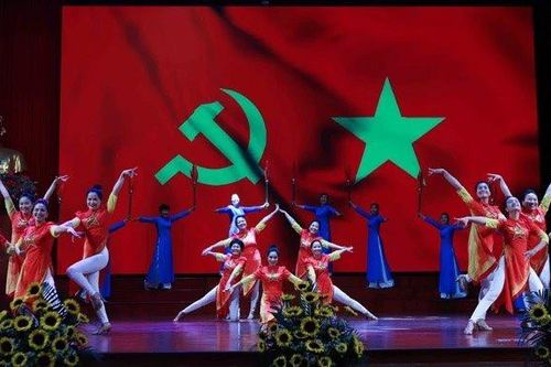 Phụ nữ Thủ đô giành giải Nhất bóng chuyền hơi