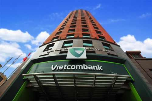 Vietcombank tăng loạt phí dịch vụ thẻ ATM, tín dụng từ 1/7