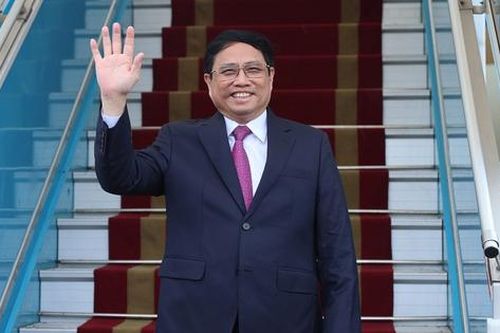 Thủ tướng Phạm Minh Chính lên đường thăm chính thức Trung Quốc và dự Hội nghị Diễn đàn Kinh tế Thế giới