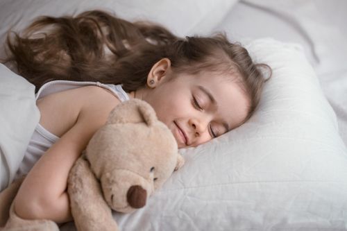 Giấc ngủ tác động như thế nào đến chiều cao của trẻ?