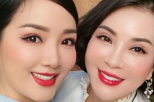 Sao Việt: Diễn viên Khả Ngân 'tình tứ' bên Thanh Sơn, Hoa hậu Giáng My 'đọ sắc' cùng Thanh Mai