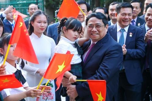 Cần phát huy tinh thần, sức mạnh đoàn kết của cộng đồng 42.000 người Việt tại Trung Quốc