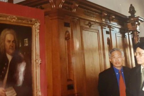 Ông Vũ Khoan, vài cự ly gần