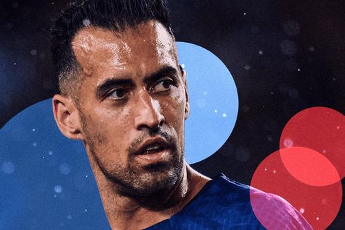 Sergio Busquets: Nhà cách mạng bóng đá hiện đại