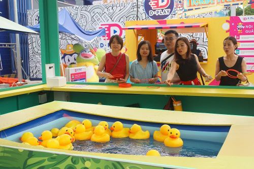 Tổ hợp Pop-up D-Play: Hồi sinh sức hút từ mô hình hội chợ truyền thống