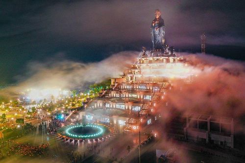 Nhiều nghi thức truyền thống độc đáo tại Lễ vía Bà Tây Ninh