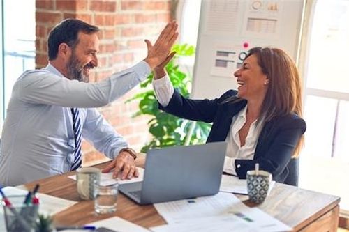 Xây văn hóa lành mạnh để biến xung đột nội bộ thành cơ hội