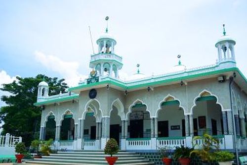 Tết Roya Haji, thăm thánh đường Mubarak