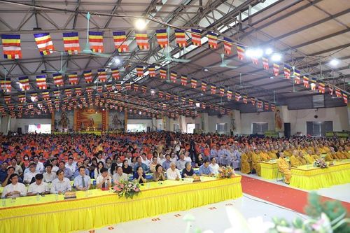 Hà Nội: Khai mạc hội trại Phật giáo và Tuổi trẻ chủ đề 'Hào khí Thăng Long' lần II
