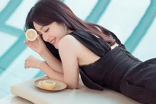 Bí quyết giúp Tần Lam giữ thân hình 'tỷ lệ vàng'