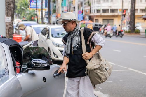 Kho siêu xe trăm tỷ đồng của ông Đặng Lê Nguyên Vũ
