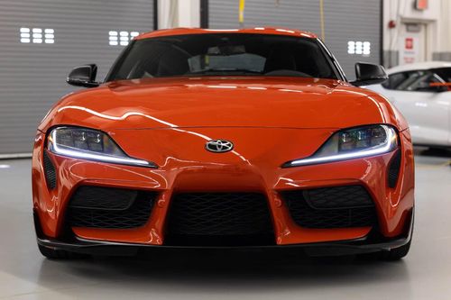 Cận cảnh Toyota Supra phiên bản kỷ niệm 45 năm
