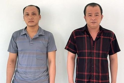 Khởi tố 2 nghi phạm mua bán ma túy và tàng trữ vũ khí trái phép