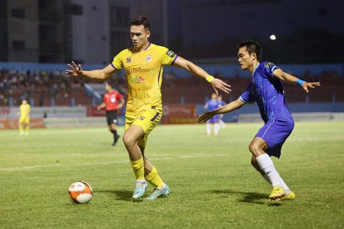 Vòng 12 V.League 2023: Gay cấn cuộc đua ngôi đầu
