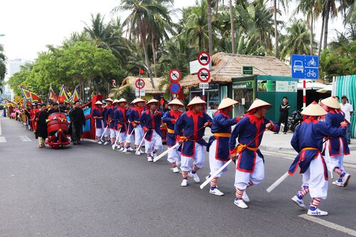 Khánh Hòa: Tổ chức lễ hội dân gian xứng tầm để thu hút du khách