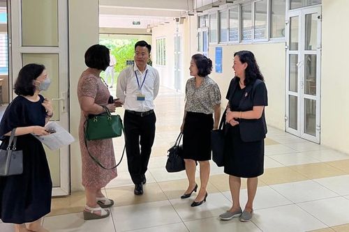Hà Nội: Kiểm tra cơ sở vật chất các điểm thi tốt nghiệp trung học phổ thông trên địa bàn quận Ba Đình