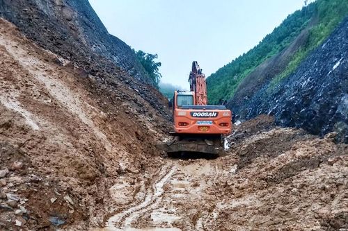 Thái Nguyên chỉ đạo xử lý dứt điểm sự cố sạt lở tại đèo So