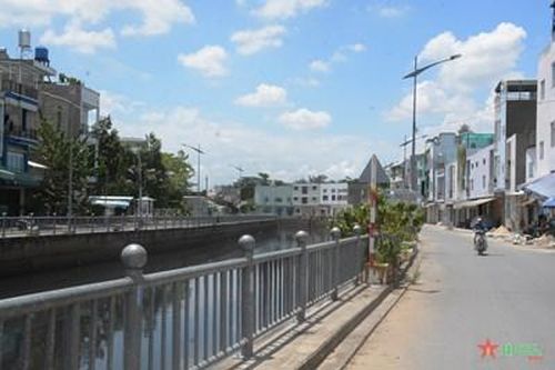 Đẩy mạnh chỉnh trang đô thị ven kênh, rạch