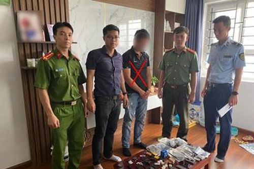 Lâm Đồng: Triệt phá đường dây buôn bán thiết bị gian lận thi cử