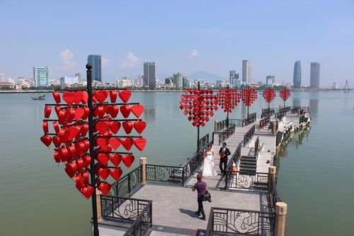 Từ bến Sông Hàn