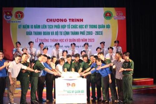 Mô hình 'Học kỳ trong Quân đội' do Thành Đoàn TP. HCM phối hợp tổ chức là sân chơi Hè ý nghĩa