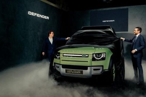 Cận cảnh Land Rover Defender phiên bản kỷ niệm 75 năm tại Việt Nam, có giá 6,98 tỷ đồng