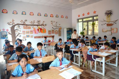 'Trường học hạnh phúc' nơi biên giới