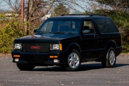10 SUV đời cũ giá rẻ nhưng sở hữu khả năng tăng tốc đáng nể