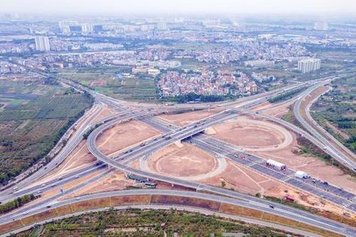 Kiểm soát chặt chẽ tiến độ lựa chọn nhà thầu thi công 3 cao tốc trục Đông - Tây và 2 đường vành đai