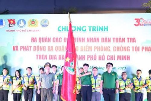 Tuổi trẻ TPHCM ra quân phòng chống tội phạm