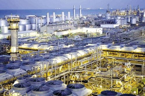 Saudi Aramco và TotalEnergies đạt thỏa thuận hóa dầu trị giá 11 tỷ USD