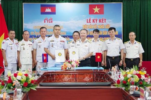 Học viện Hải quân hai nước Việt Nam - Campuchia tăng cường hợp tác