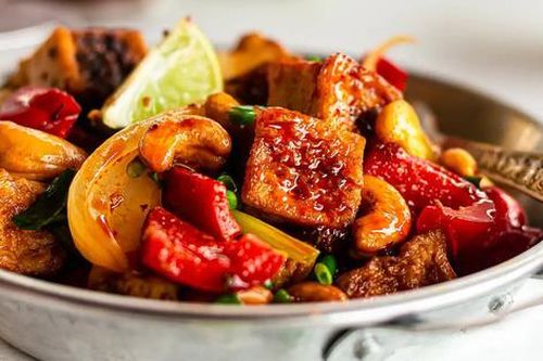 Bữa cơm mùa hè ngon miệng và bổ dưỡng hơn khi có món ăn dễ làm này