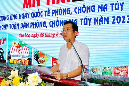 Cao Lộc: Hơn 400 người dự mít tinh hưởng ứng 'Ngày quốc tế phòng, chống ma túy' và 'Ngày toàn dân phòng chống ma túy' năm 2023