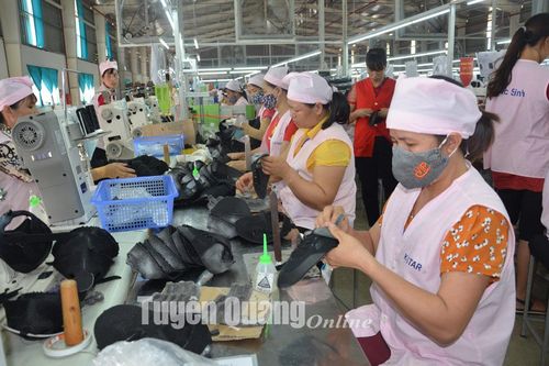 Sớm tháo gỡ khó khăn cho doanh nghiệp